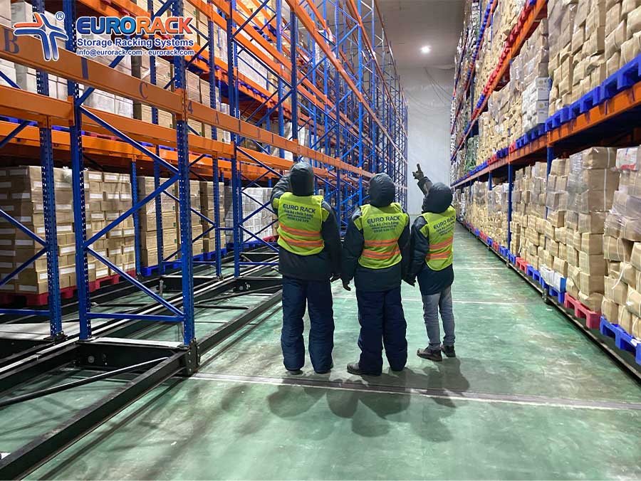 How automated storage systems improve efficiency in warehouses