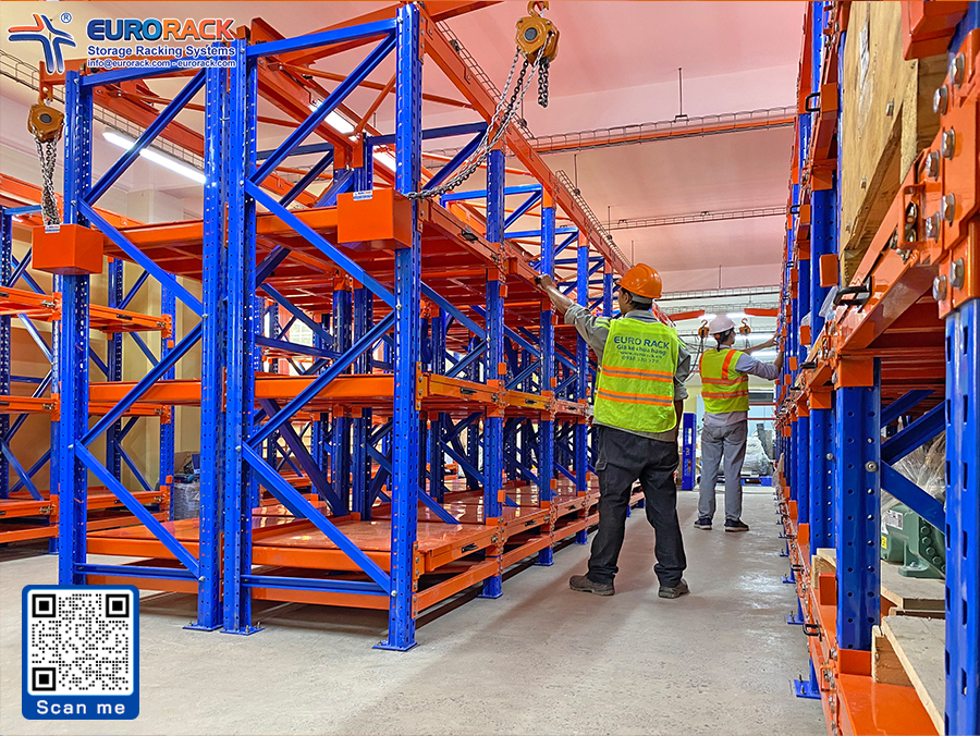 Kệ kệ để khuôn kim loại nặng 1000 kg