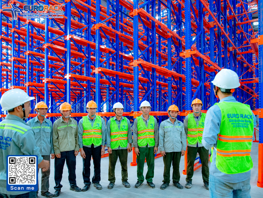 Kệ drive-in phù hợp cho lưu trữ hàng hóa khối lượng lớn