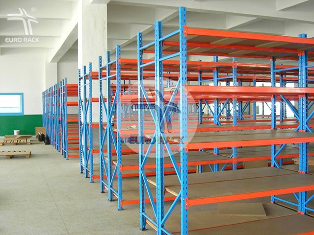 Industrial 5-tier medium duty rack for organizing products