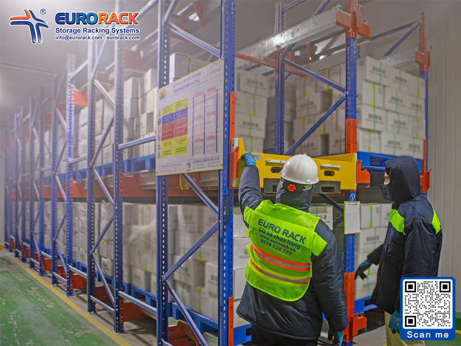 kệ hàng cho kho lạnh