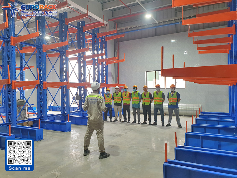 Kệ cantilever tối ưu lưu trữ ống thép, gỗ