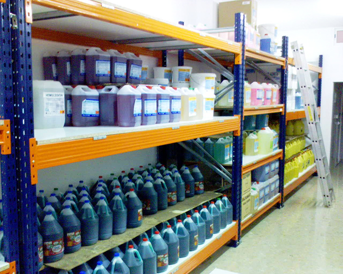 Cần phải hạn chế tối đa mức tồn kho hóa chất