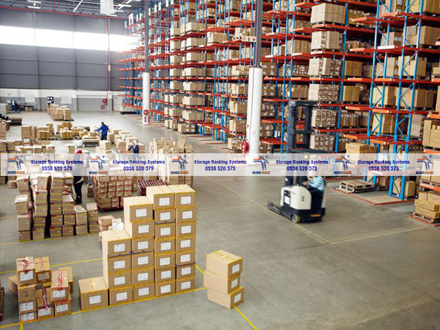 Dự trữ bán thành phẩm trong kho giúp đảm bảo sản lượng đầu ra ổn định cho doanh nghiệp