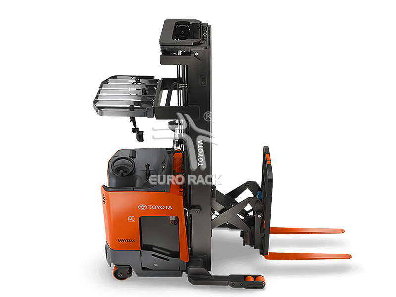 Xe nâng Reach Truck